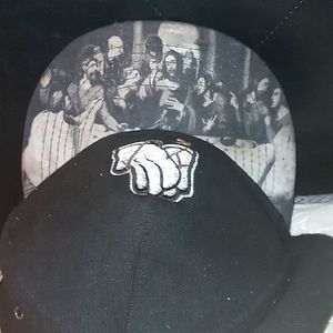 Last supper hat